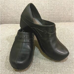 Dansko leather clogs in size 6.5 USA or 37 European .  EUC.